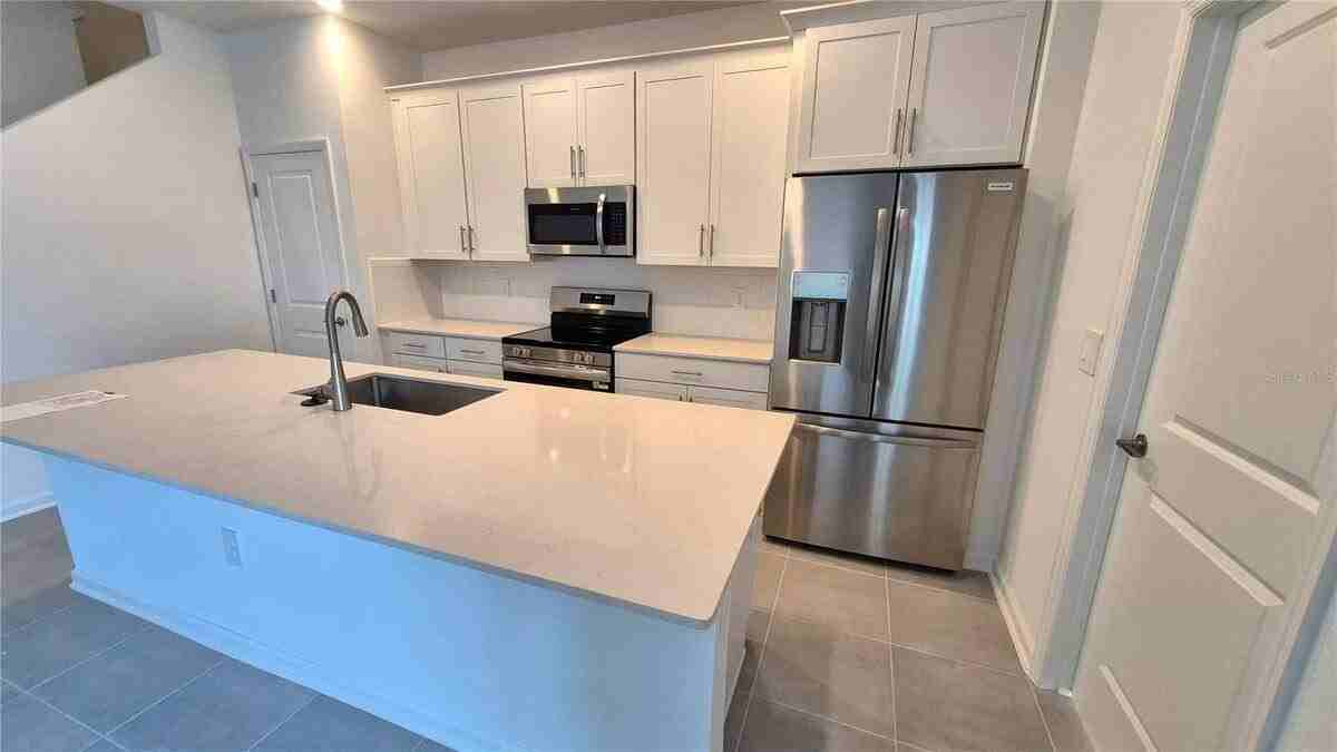 5603 Ronin Dr - Photo 6 of 34