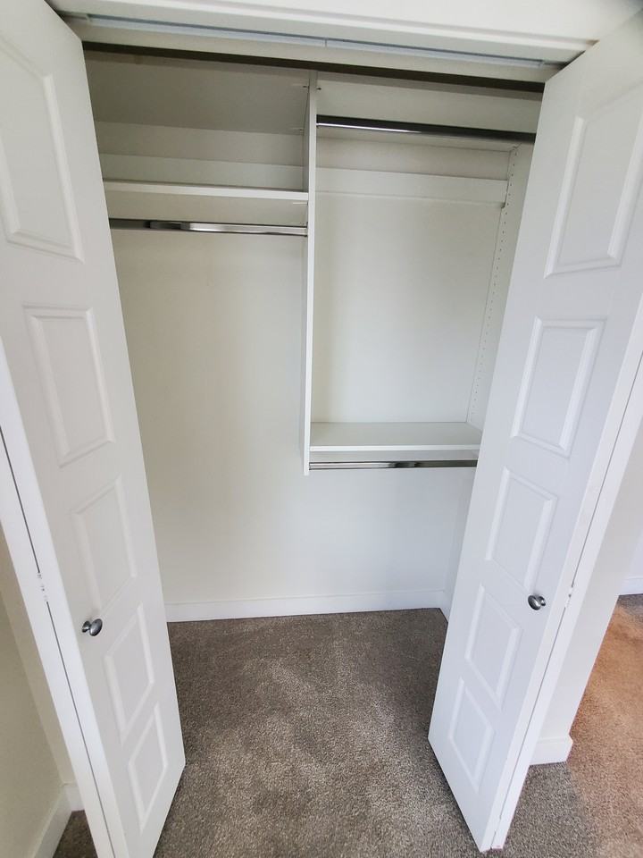 2578 James St #402 - Photo 2 of 6