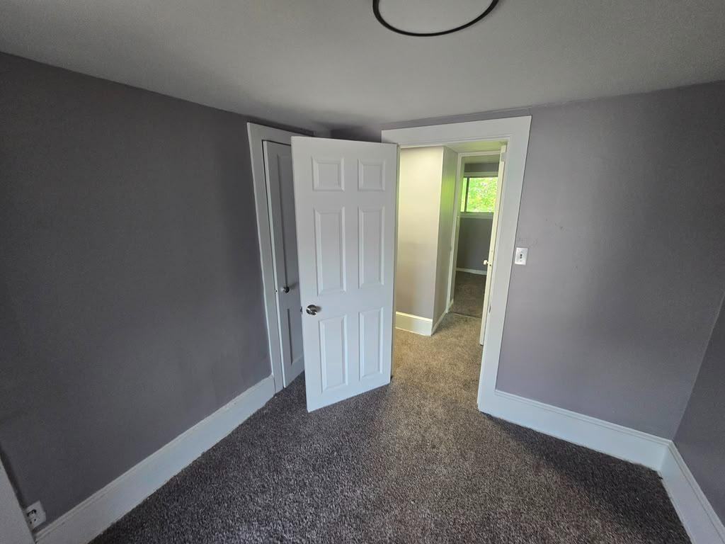 11526 Woodland Ave - Photo 5 of 10