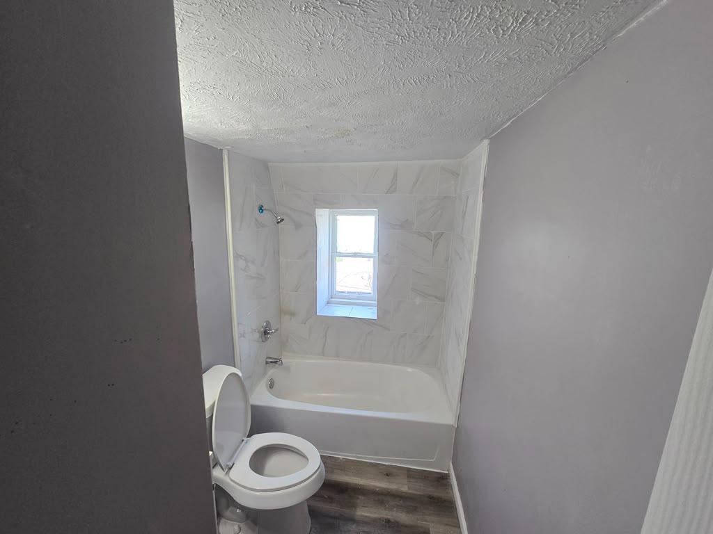 11526 Woodland Ave - Photo 7 of 10