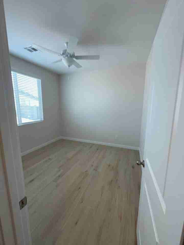 13153 S Altura Ln - Photo 2 of 10