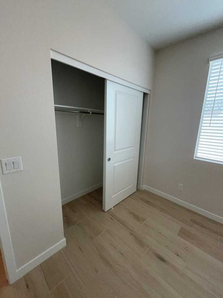 13153 S Altura Ln - Photo 4 of 10