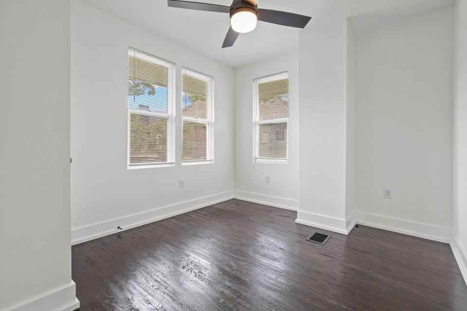 1085-1087 Sycamore - Photo 2 of 10