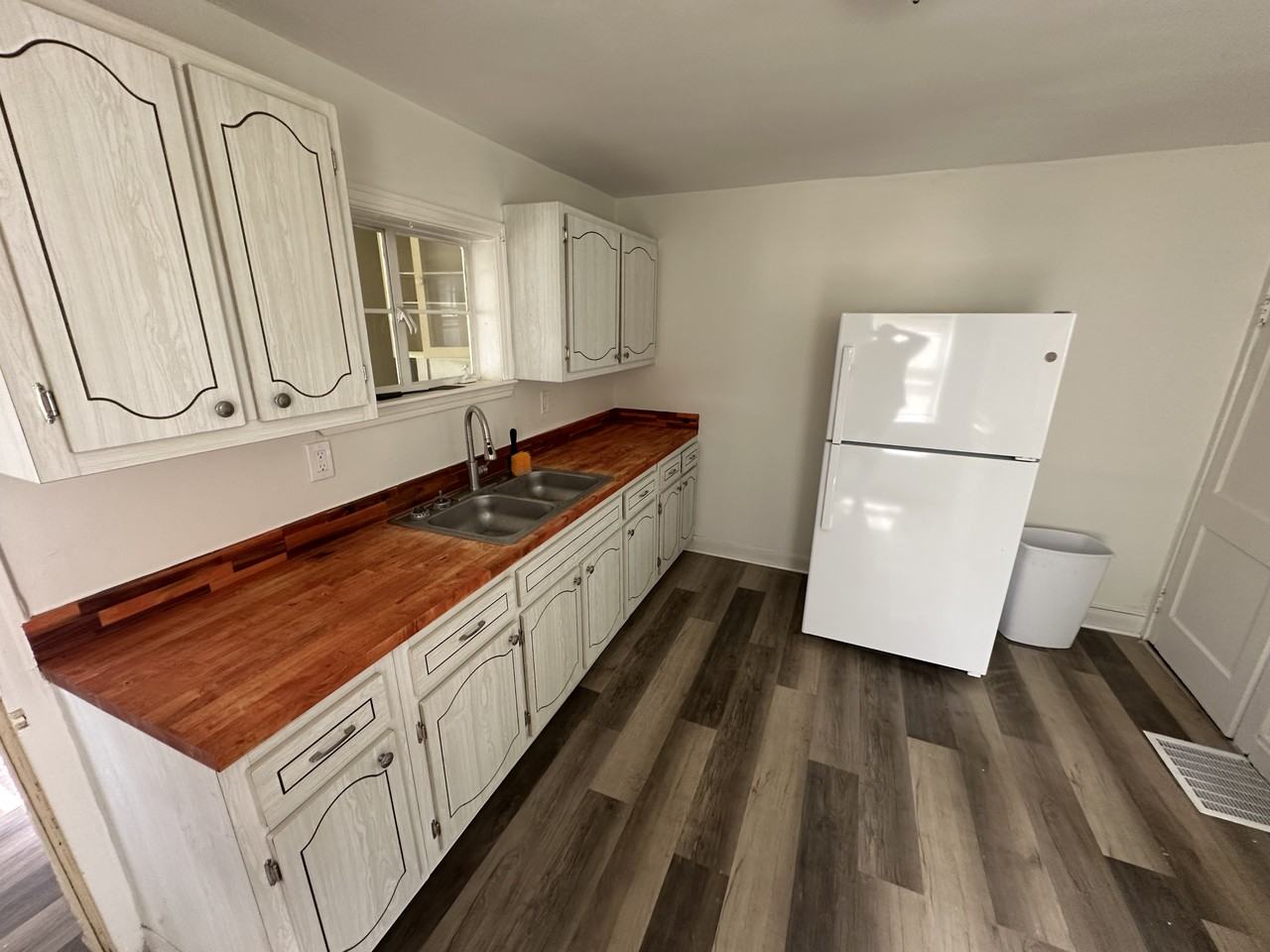 8 Morgan St #8MORGB - Photo 2 of 9