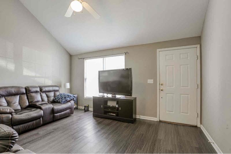 234 Sw Chartwell Cir - Photo 7 of 16