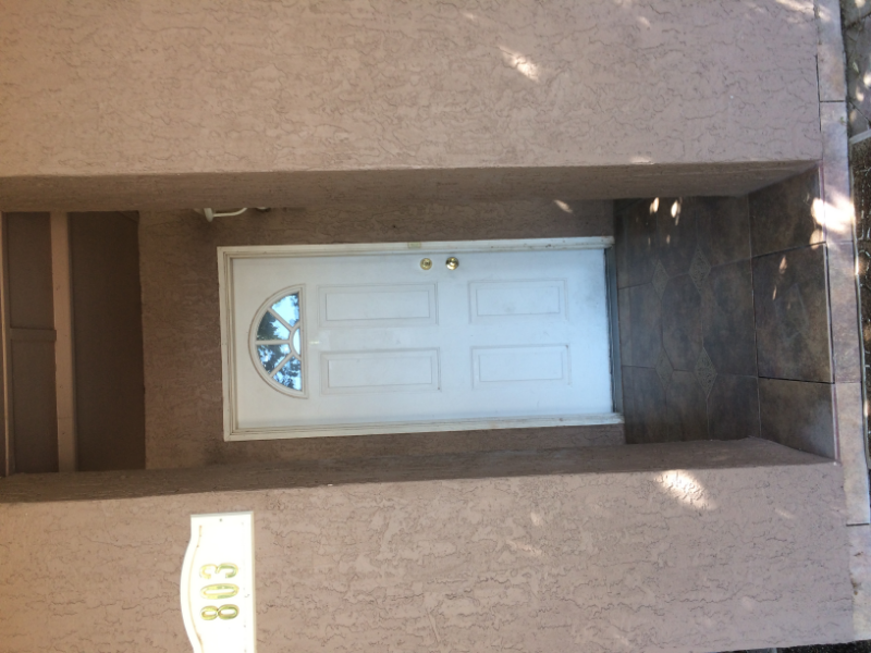 803 W Navajo Ln - Photo 2 of 22