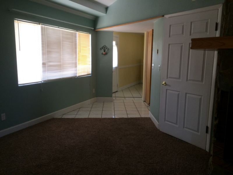803 W Navajo Ln - Photo 4 of 22