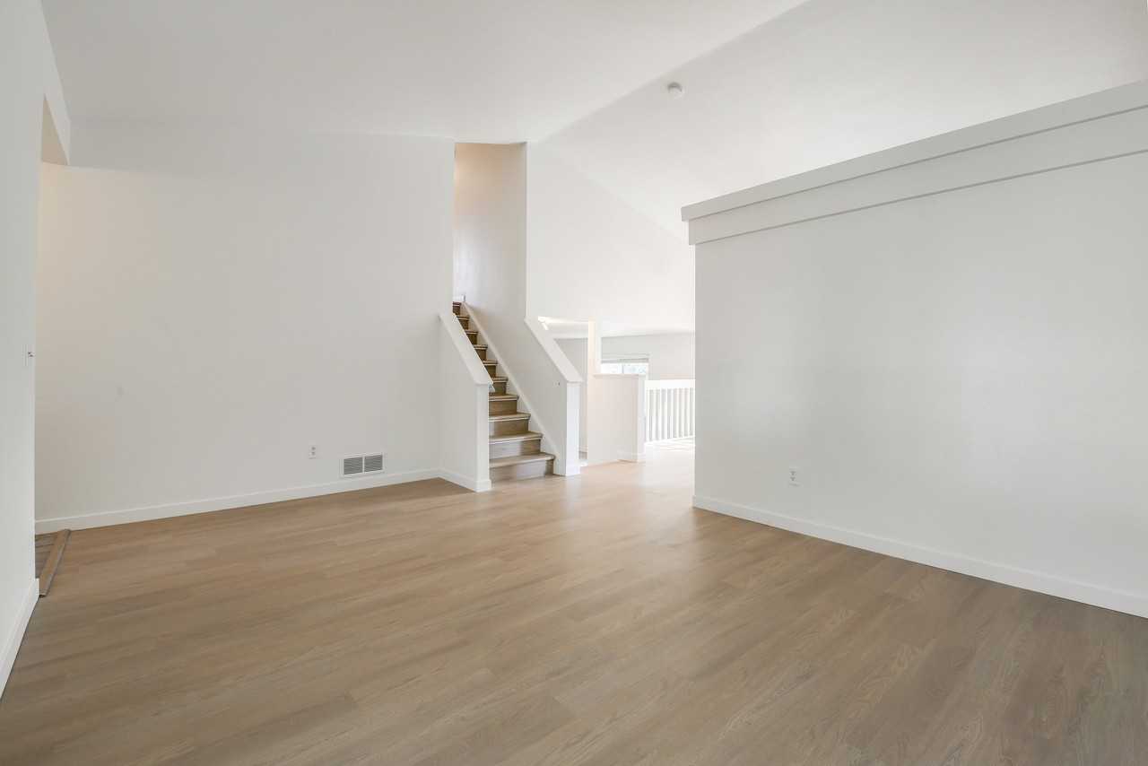 3602 Rockaway St - Photo 3 of 22