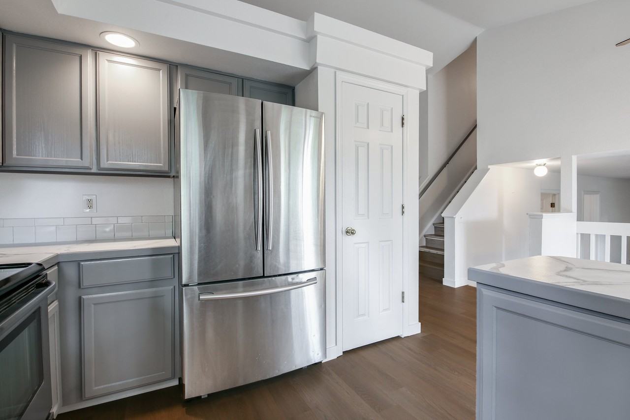 3602 Rockaway St - Photo 5 of 22