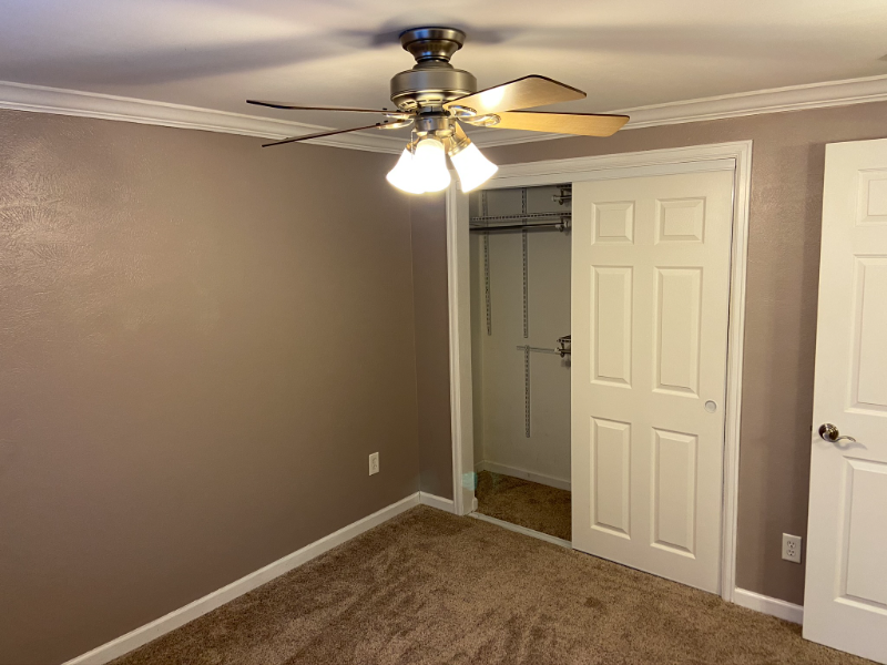 30 N Emerson St #205 - Photo 4 of 12
