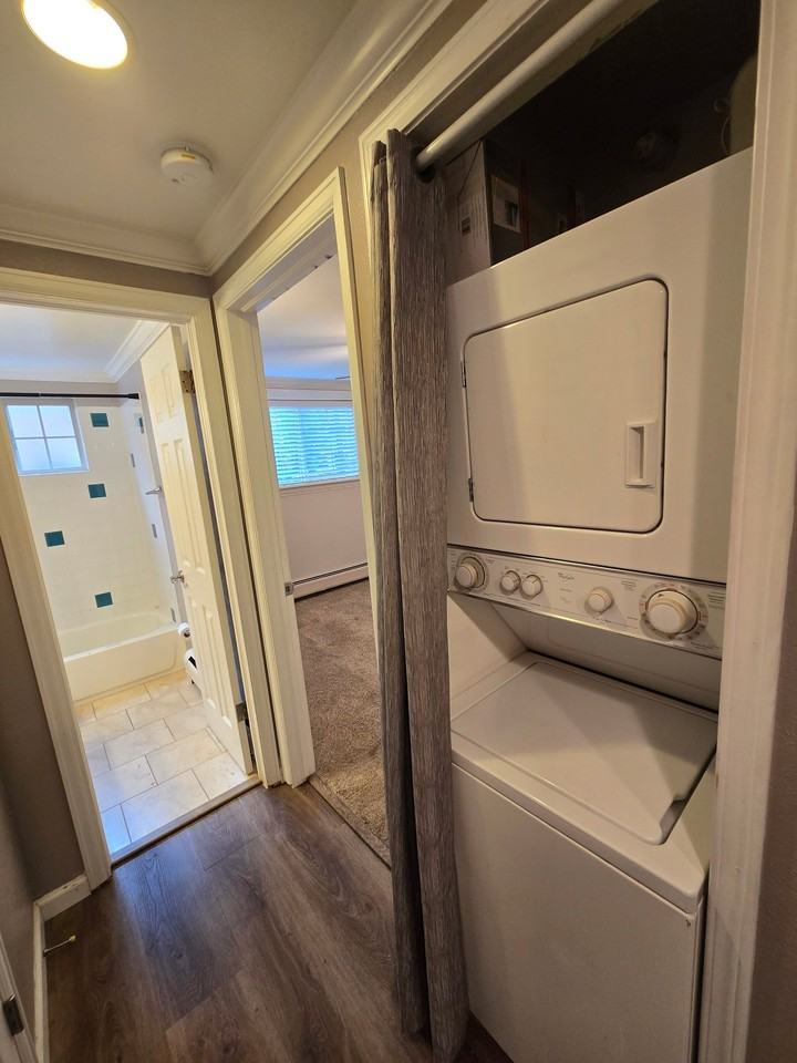30 N Emerson St #205 - Photo 7 of 12