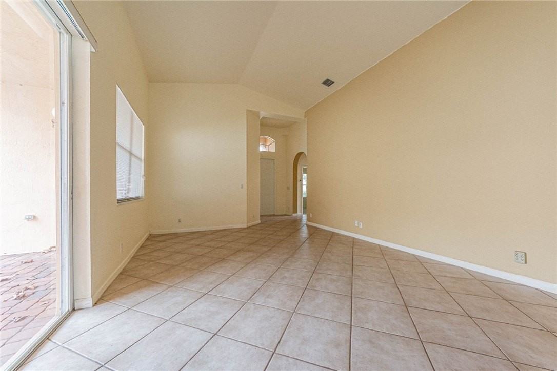 5717 Spanish River Rd - Photo 7 of 36