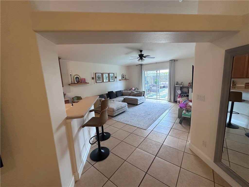 824 Greenleaf Cir - Photo 7 of 13