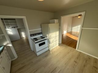 2709 N Cole Rd - Photo 2 of 11
