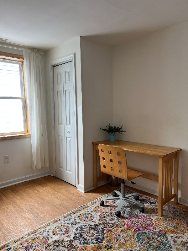 2416 24Th Perry St #16-2M - Photo 3 of 12