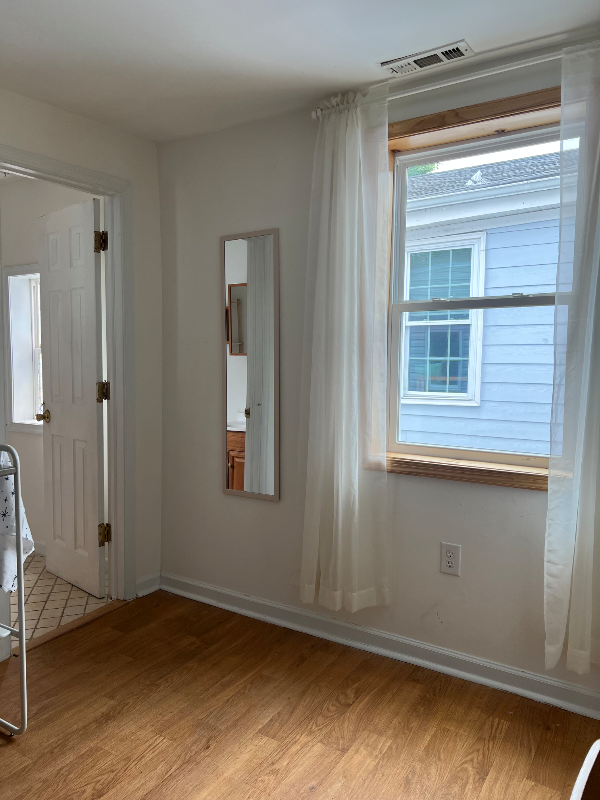 2416 24Th Perry St #16-2M - Photo 5 of 12
