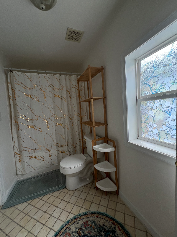 2416 24Th Perry St #16-2M - Photo 6 of 12