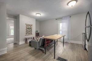 featured image of 25 E 16th St #2
