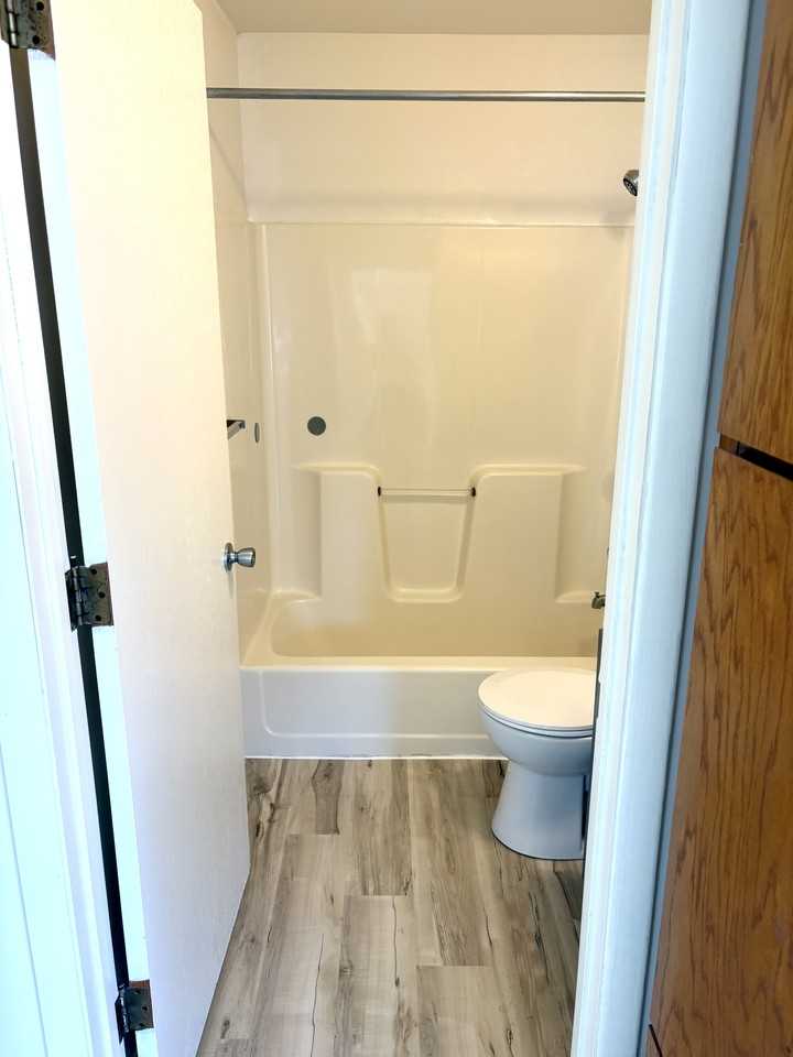 566 Cherry St #07 - Photo 7 of 15