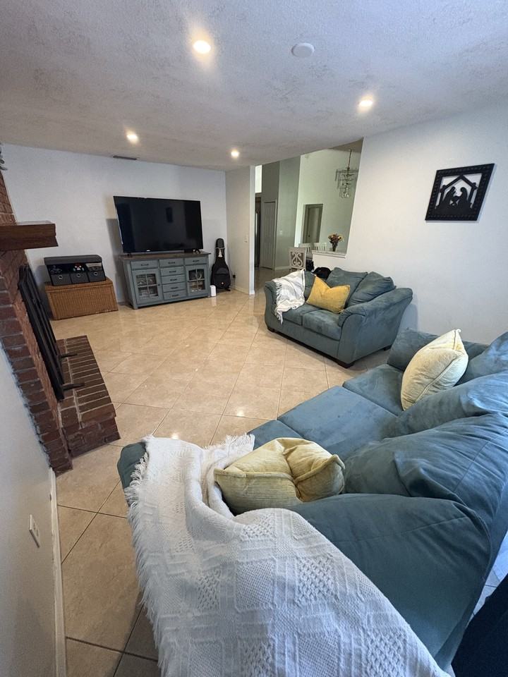 3940 Canoe Creek Rd #A - Photo 5 of 10