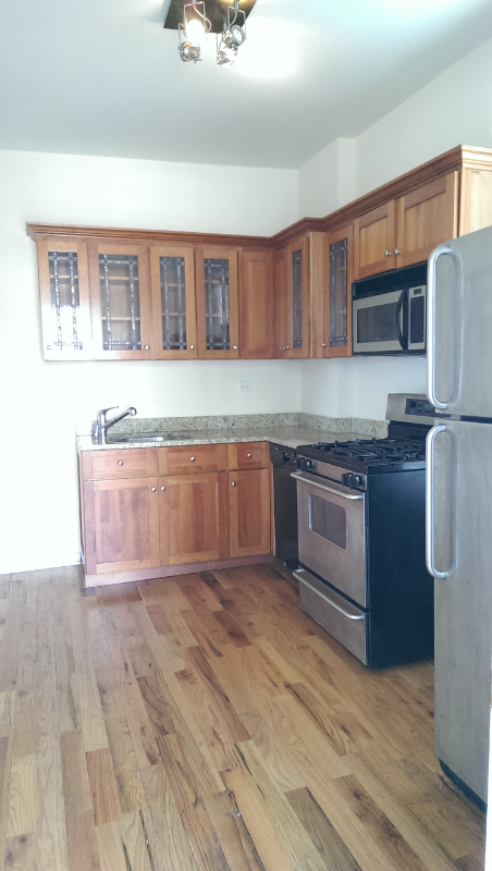 3711 W School St #2 - Photo 2 of 8