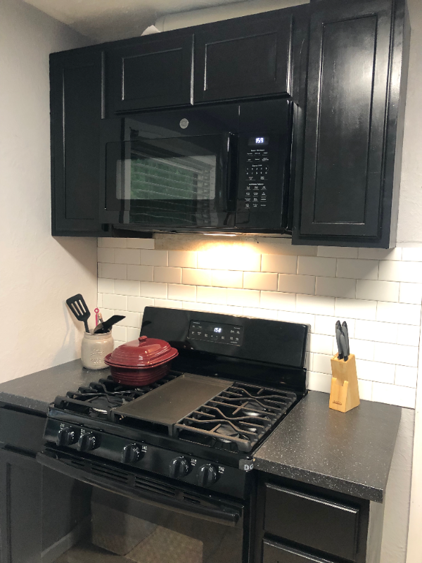 956 6th Ave Sw - Photo 4 of 12