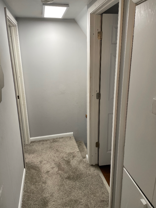 956 6th Ave Sw - Photo 7 of 12