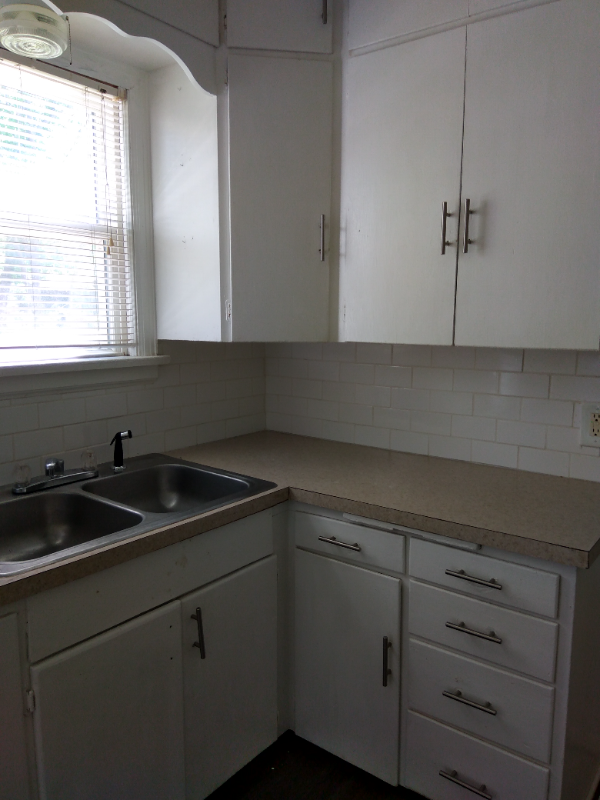 3415 E Bayley St - Photo 2 of 9