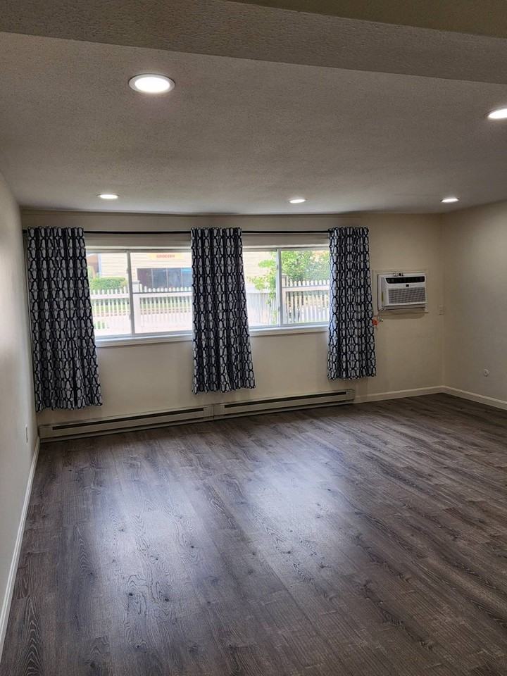 128 Loudon Rd #2F - Photo 3 of 17