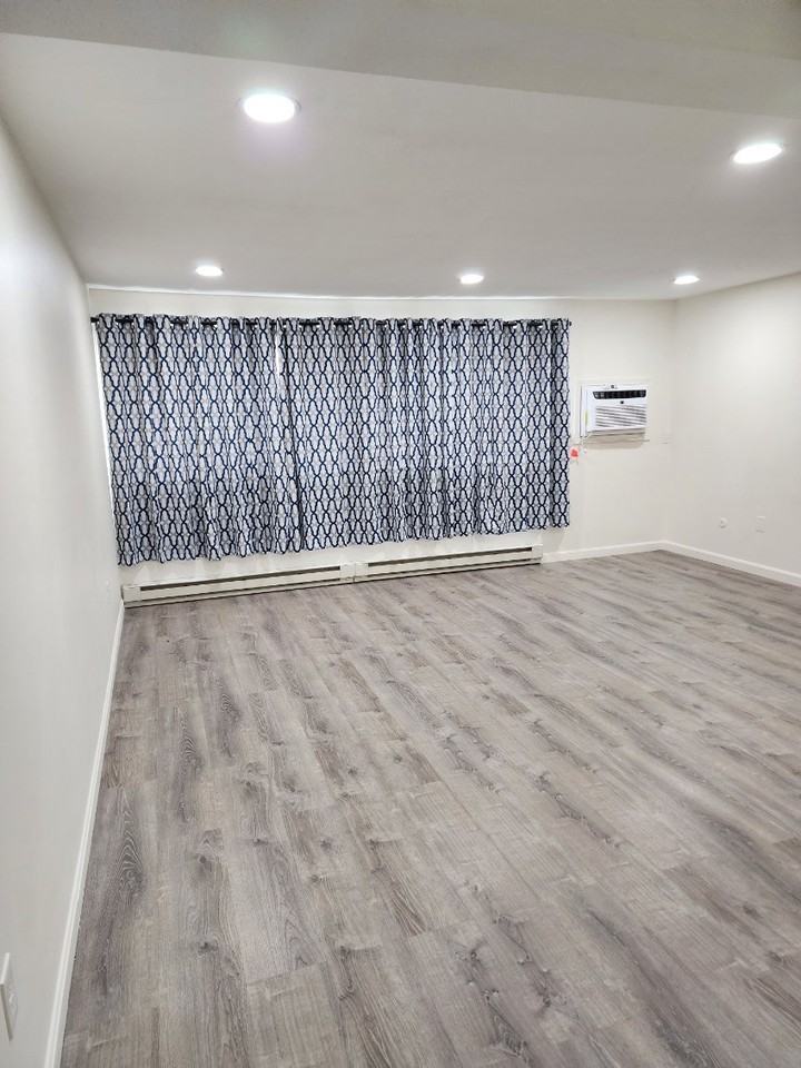 128 Loudon Rd #2F - Photo 4 of 17