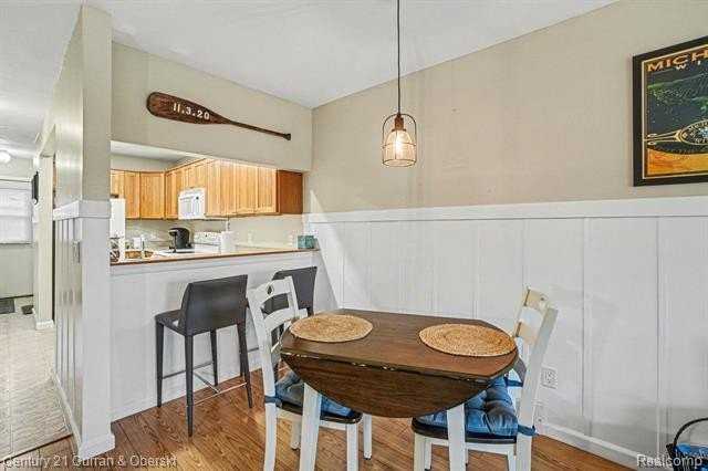 650 Conger St #2 - Photo 6 of 21