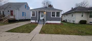 featured image of 2526 Benjamin St