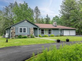 23 Cornwall Rd - Photo 1 of 1