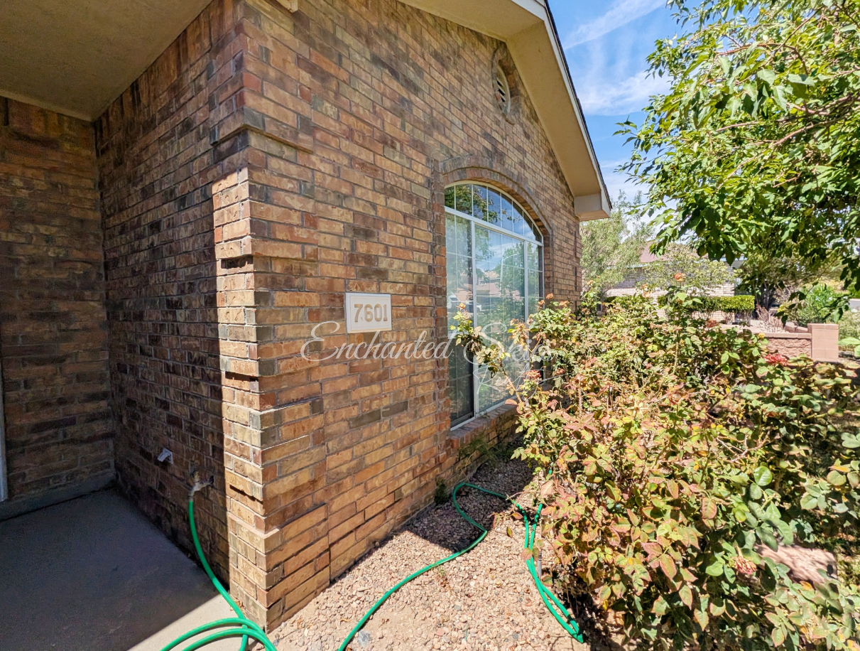 7601 Primrose Dr Nw #NA - Photo 2 of 21