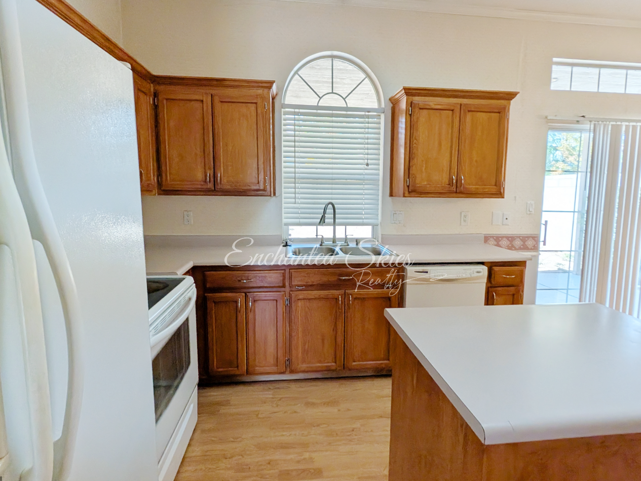 7601 Primrose Dr Nw #NA - Photo 6 of 21