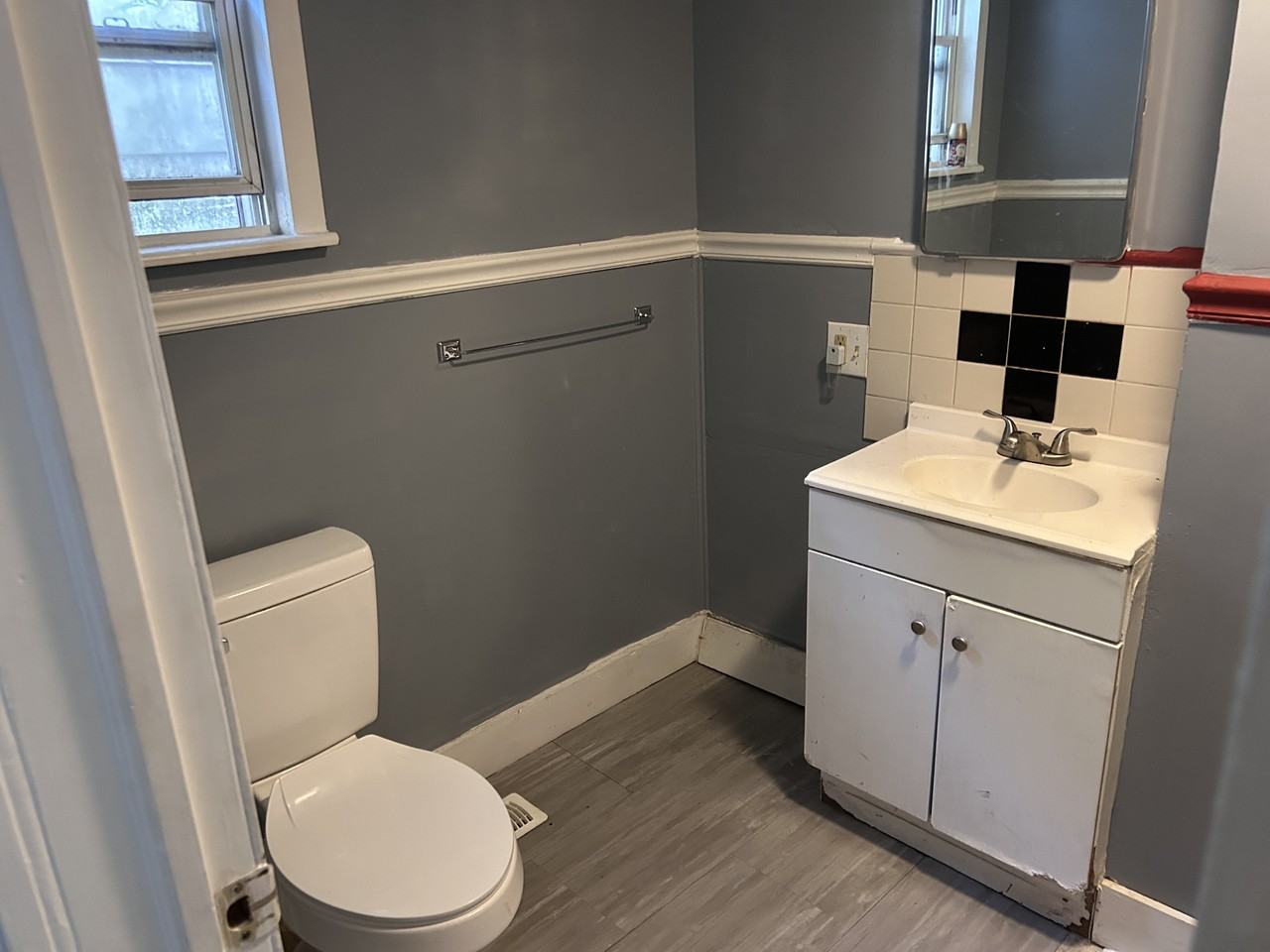 603 E 13th St #1 - Photo 6 of 7