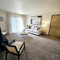 1815 Raleigh Ave #1810F - Photo 1 of 1
