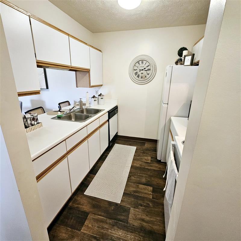 1815 Raleigh Ave #1810F - Photo 6 of 11