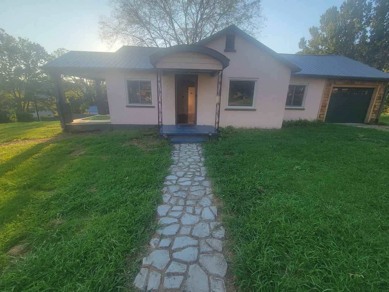 645 Thompson Cove Rd #NA - Photo 4 of 17