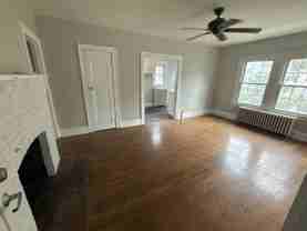 90 S Pine Ave #D - Photo 1 of 1