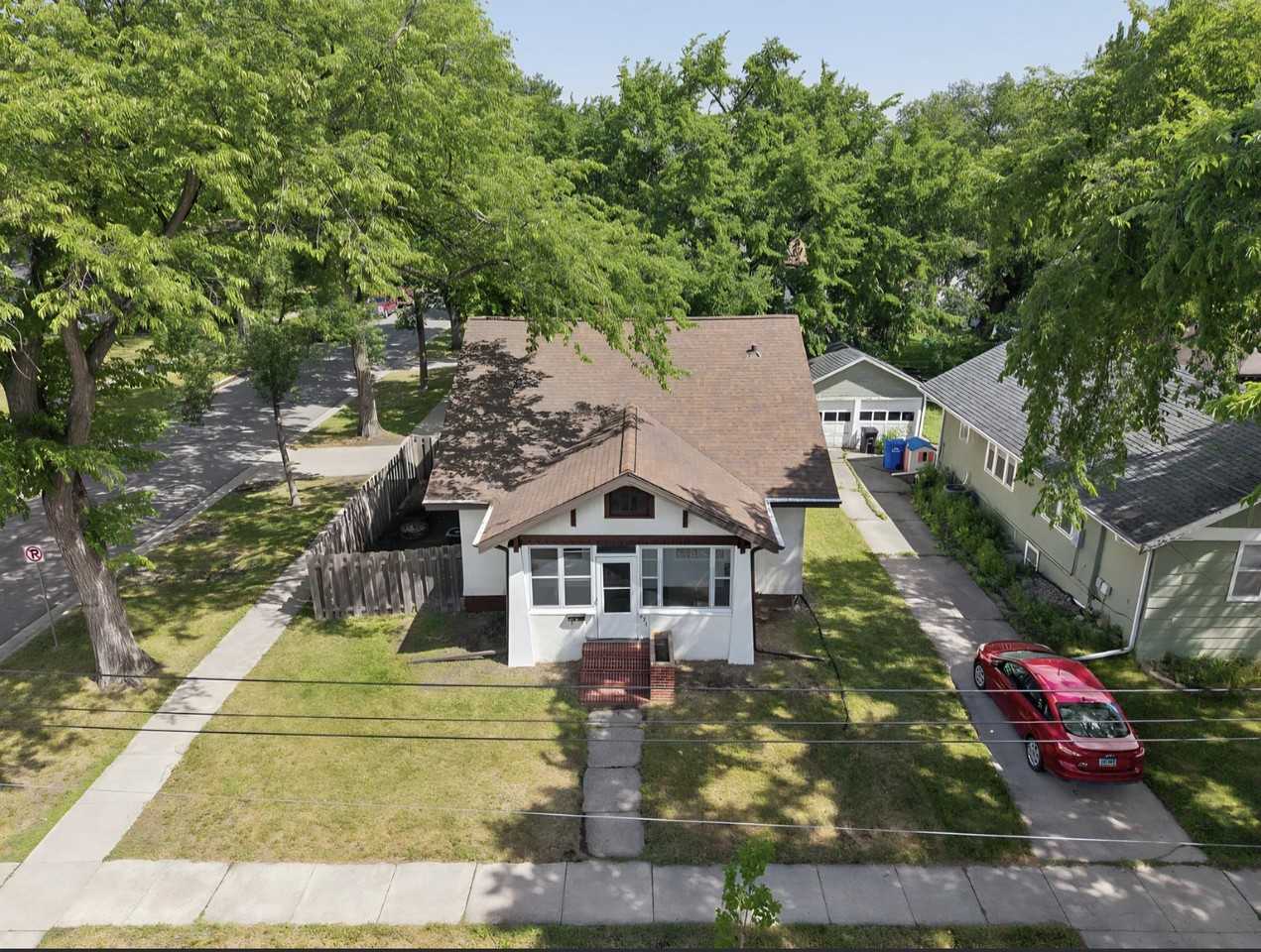 223 11th Ave N #NA - Photo 2 of 29