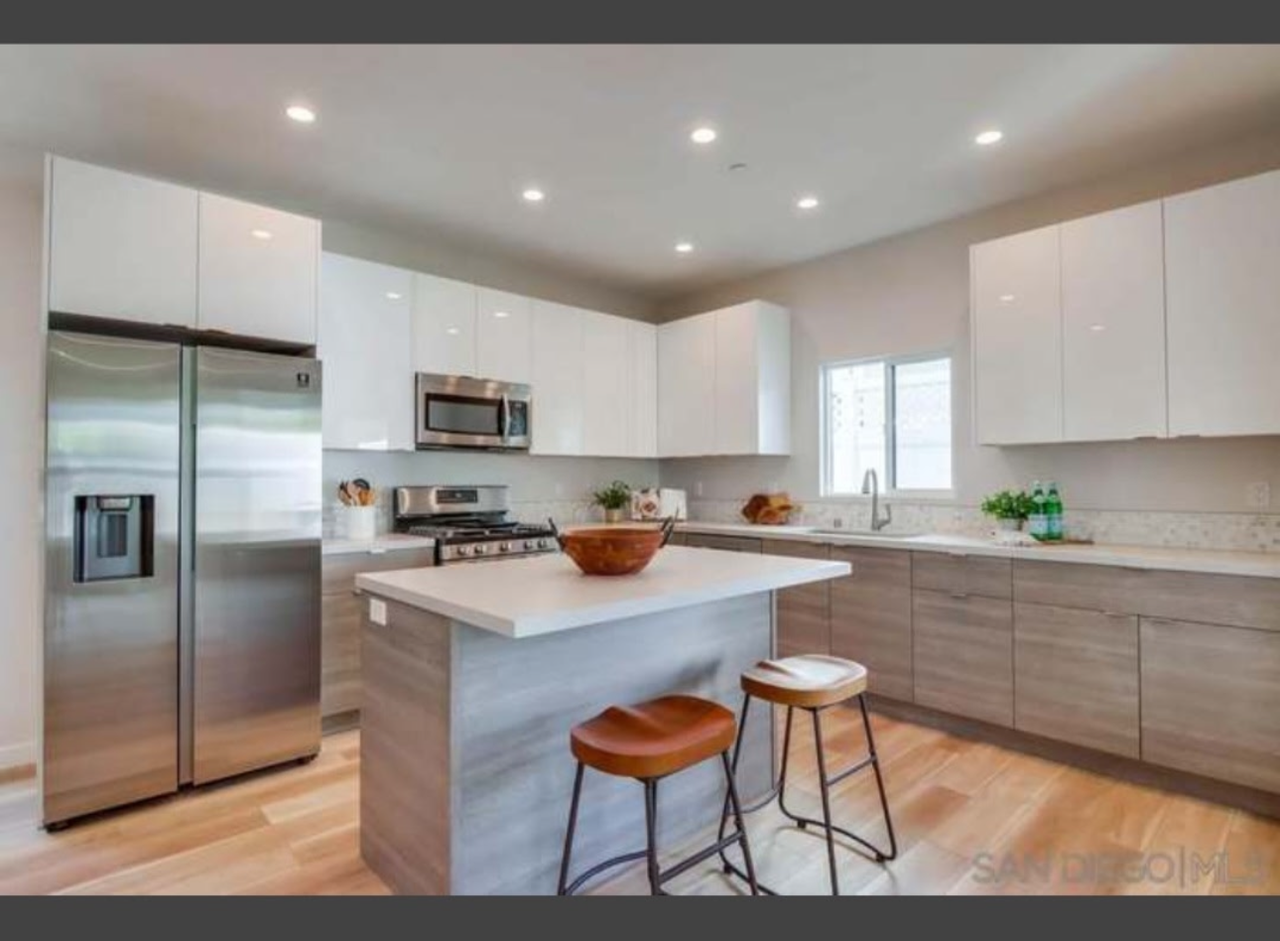 2031 Abbe St #NA - Photo 5 of 7