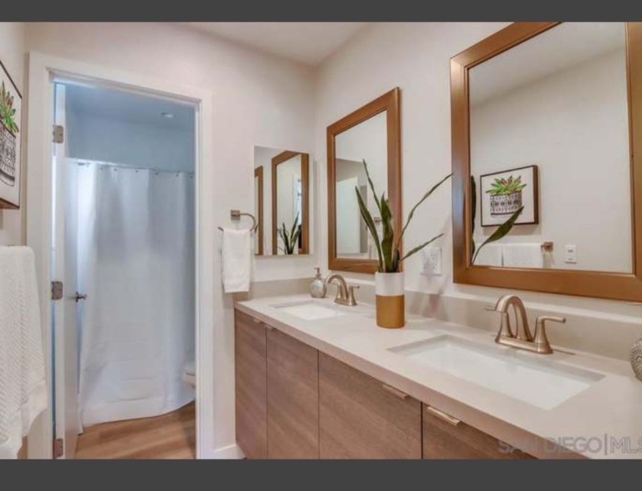 2031 Abbe St #NA - Photo 6 of 7