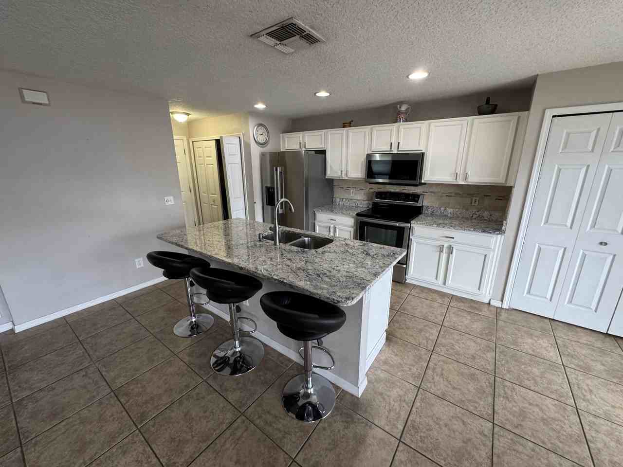 15313 Beamleigh Rd #NA - Photo 6 of 34