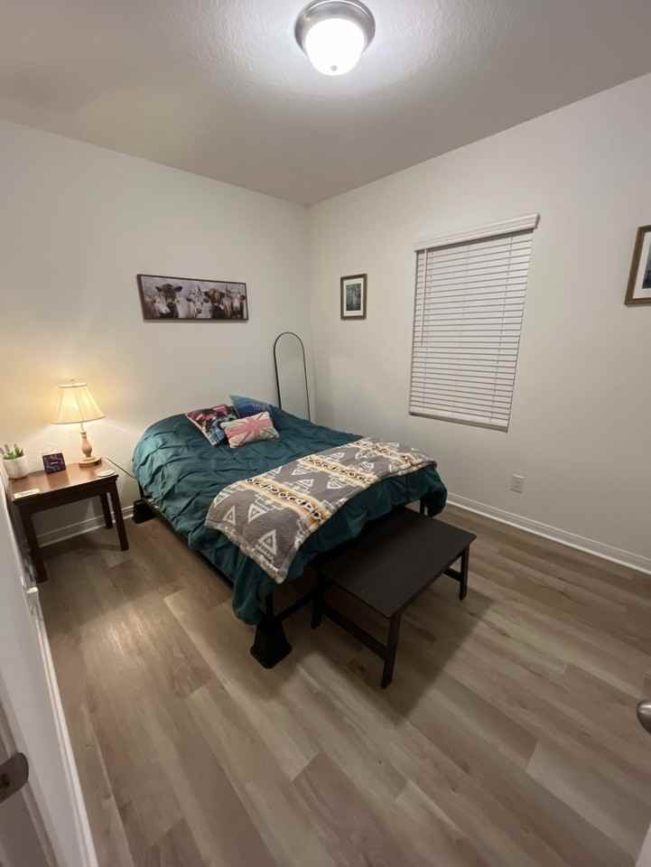5402 Rue Girard #NA - Photo 4 of 10