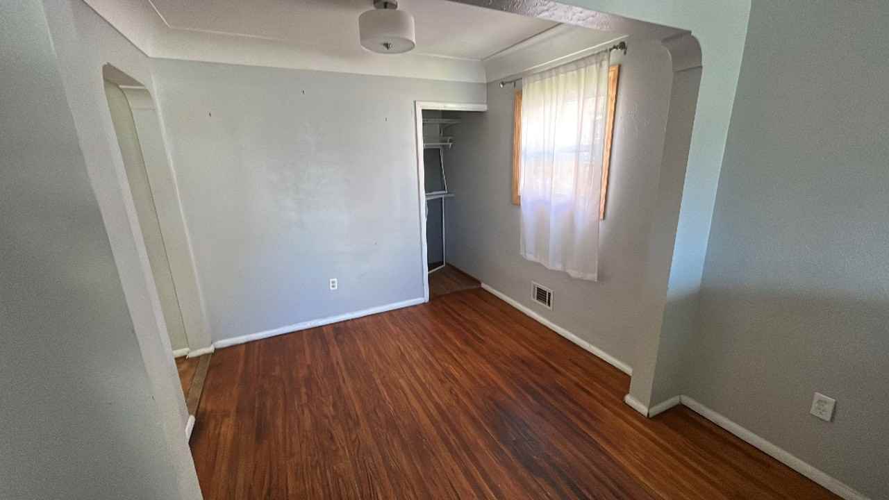 1709 Freeman St #NA - Photo 3 of 15