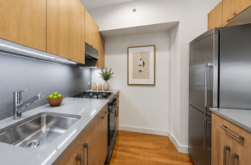 101 W 15th St #612 - Photo 3 of 5