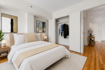 101 W 15th St #612 - Photo 4 of 5