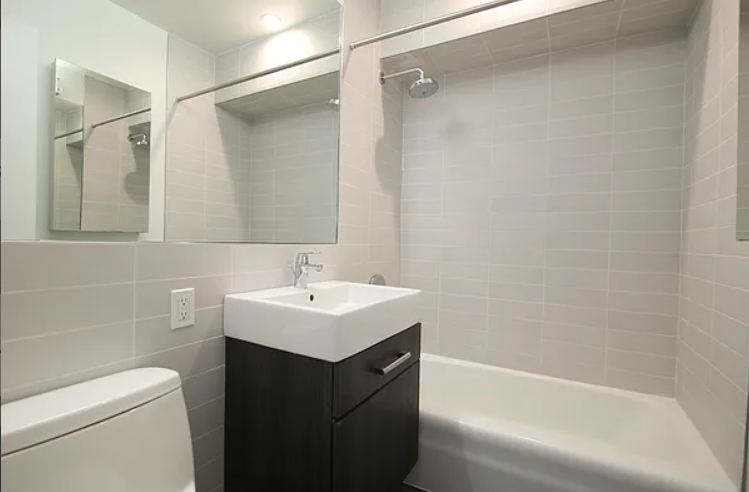 111 W 15th St #511 - Photo 5 of 5