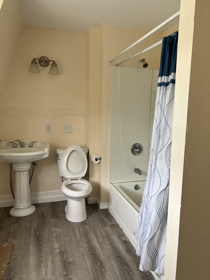 33 Nelson Way #33 - Photo 7 of 10